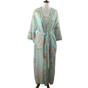Oscar De La Renta Pink Label Vintage Seafoam Blue / Green Nightie and Robe Set